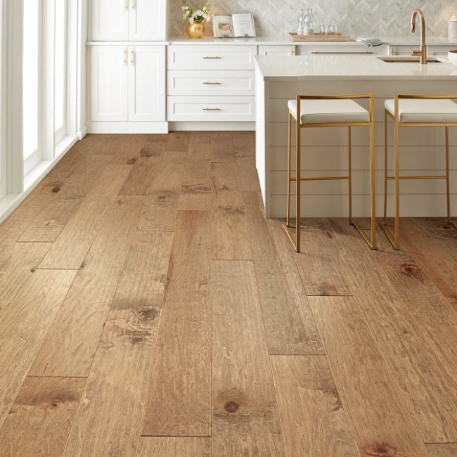 Shaw Floors EPIC Plus Fairbanks Maple 6 3/8 Gold Dust