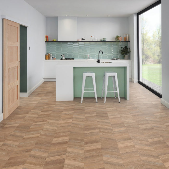 Karndean Knight Tile Rigid Core Pale Limed Oak (Chevron Look)