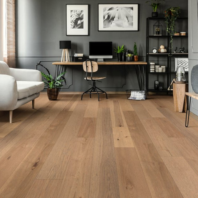 Shaw Castlewood Collection Hickory Highlands